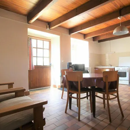 Holiday home Charmante Maison De Village Avec Cour Fermee, Proche Gorges Et Sites Medievaux, Ideale Pour Decouvrir 3 Departements - Fr-1-582-14