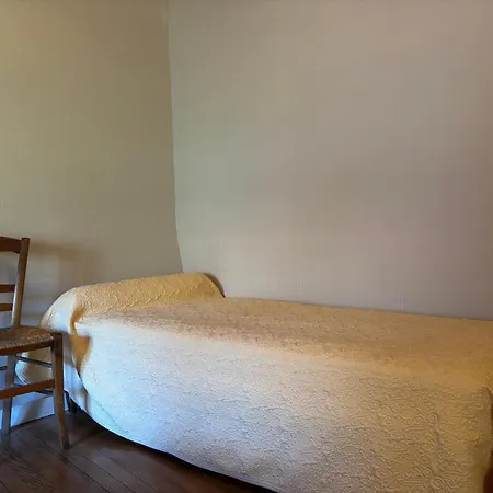 Charmante Maison De Village Avec Cour Fermee, Proche Gorges Et Sites Medievaux, Ideale Pour Decouvrir 3 Departements - Fr-1-582-14 Blesle